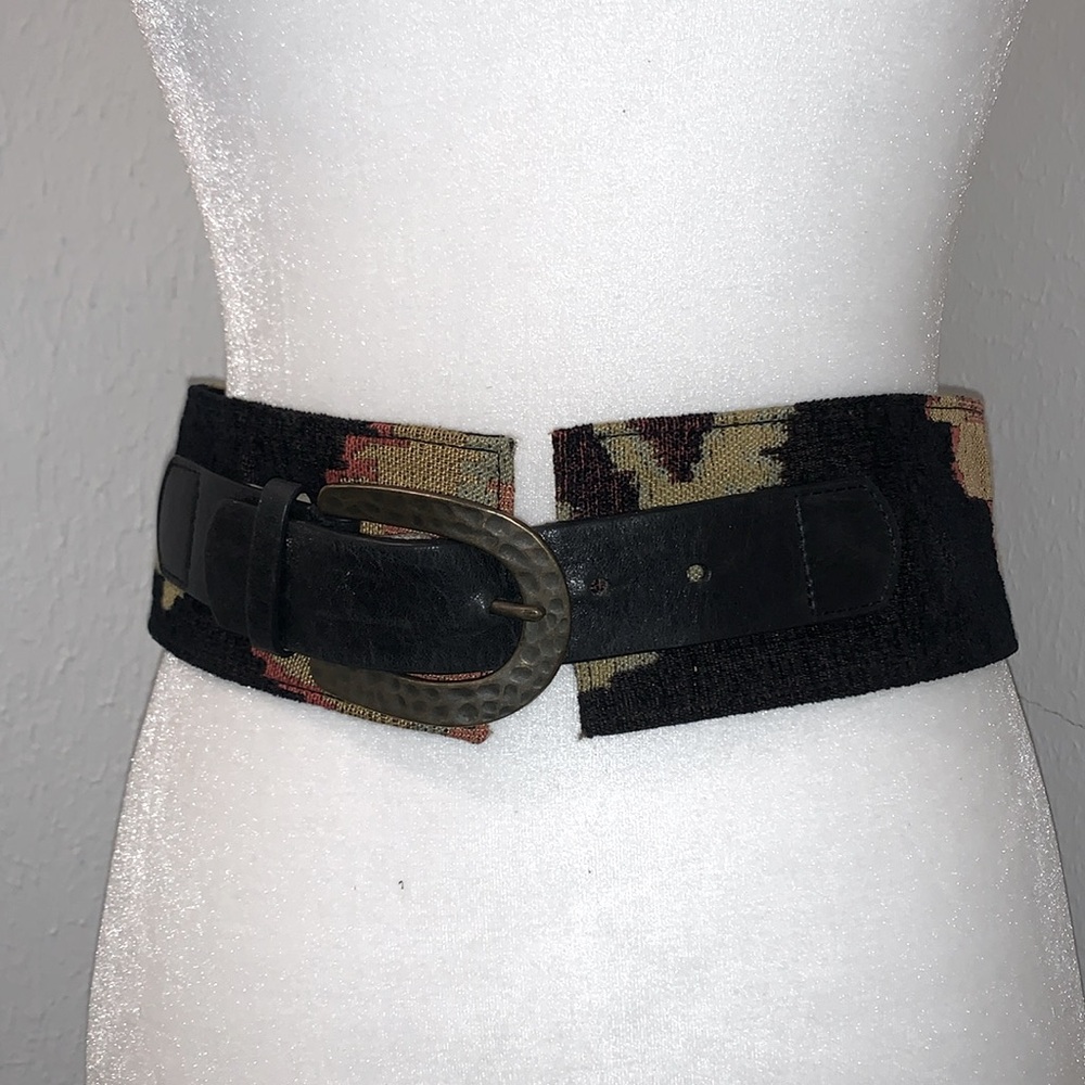 Tapestry belt